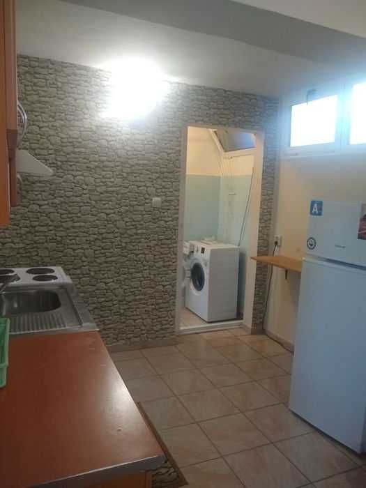 Дава се под наем Двустаен апартамент в Бургас, Лазур - 80 кв.м за 190 € - Снимка #4