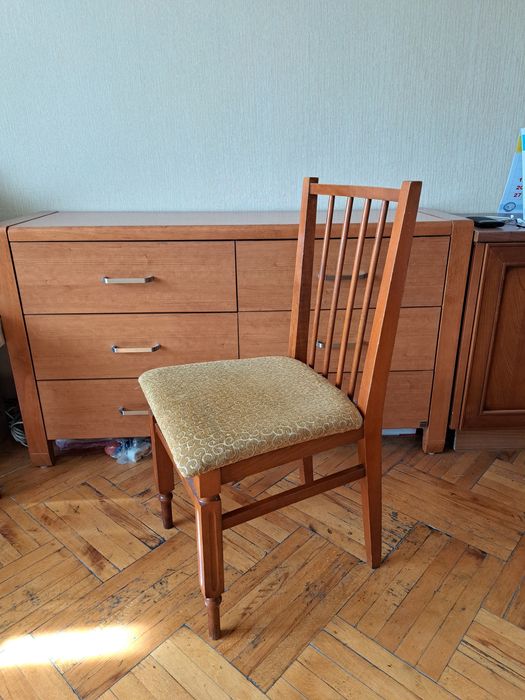 Стулья жилая комната