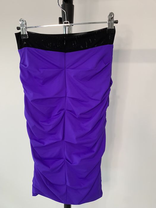 Пола Avin Авин налична в М размер