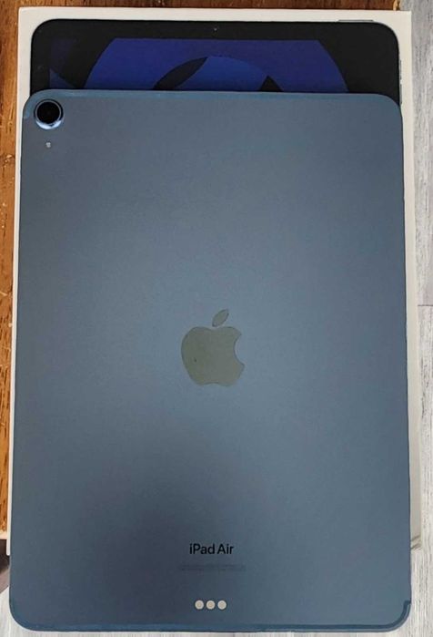 Ipad Air 5TH albastru Blue 64g wifi