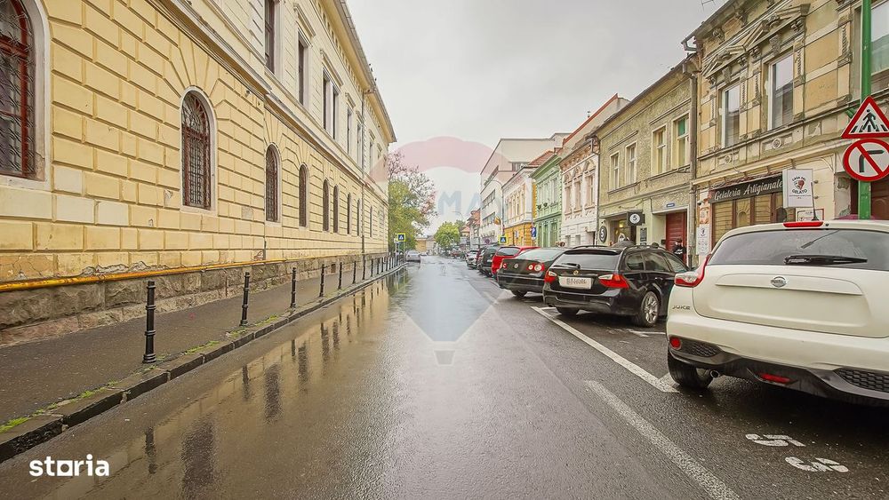 Investiție în Centrul Istoric | 2 Studiouri | Lângă Colegiul Șaguna