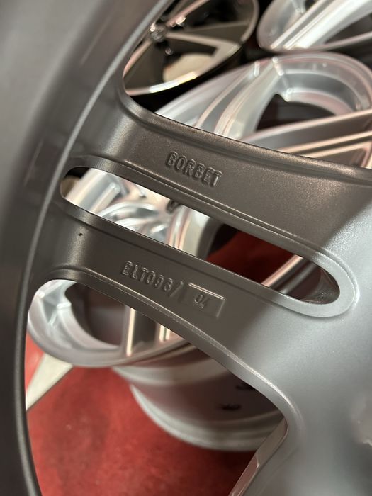 18 цола 5х112 Audi A4  A6 Q5 VW Passat Arteon Tiguan Skoda Superb