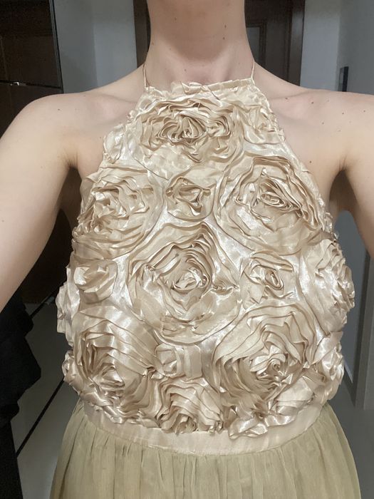 Rochie de seara cu spatele gol