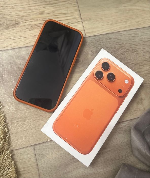IPhone 17 Pro 256GB Orange