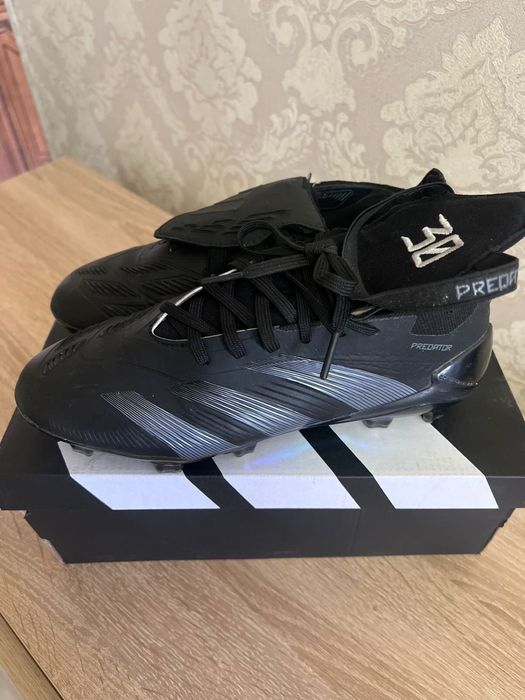 Кроссовки в хорошем состоянии