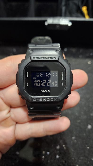 Vand colectie ceasuri