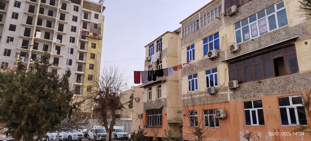 Kvartira 50 Kv. sotiladi  3-qavat