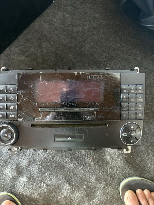 Audio 20 CD, 2-DIN, cu radio AM/FM MERCEDES CLK W209