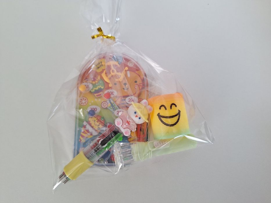 Подарки детям в садик