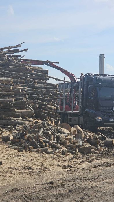 Lemn de Foc taiate si livrate la domiciliu