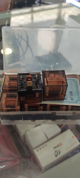 Реле 5 ножка  HOWO