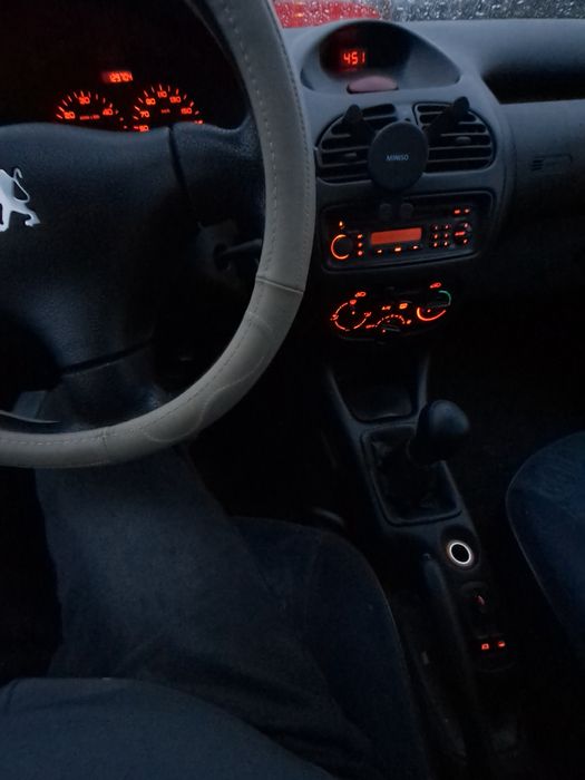 Peugeot 206  2000cm3