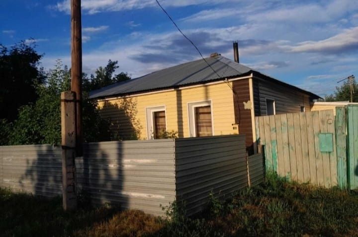 Продам дом отдельно стоящий.