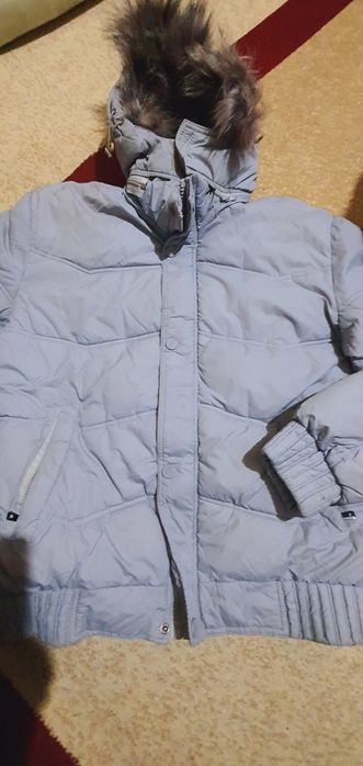 Продаётся  тёплая куртка.