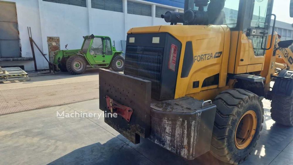 Încărcător frontal Macao XK300 F