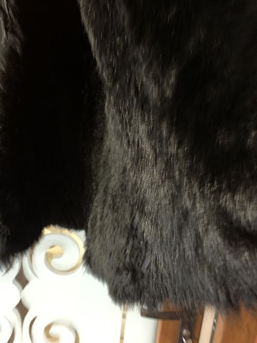 Vând cojoc dama ,impecabil