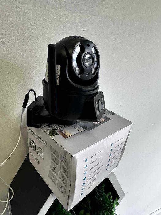 WiFI смарт камера