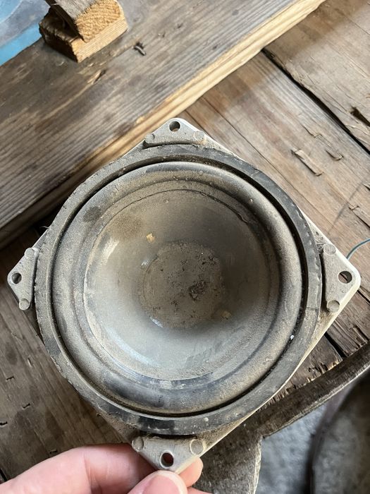 Продам калонки хорошие