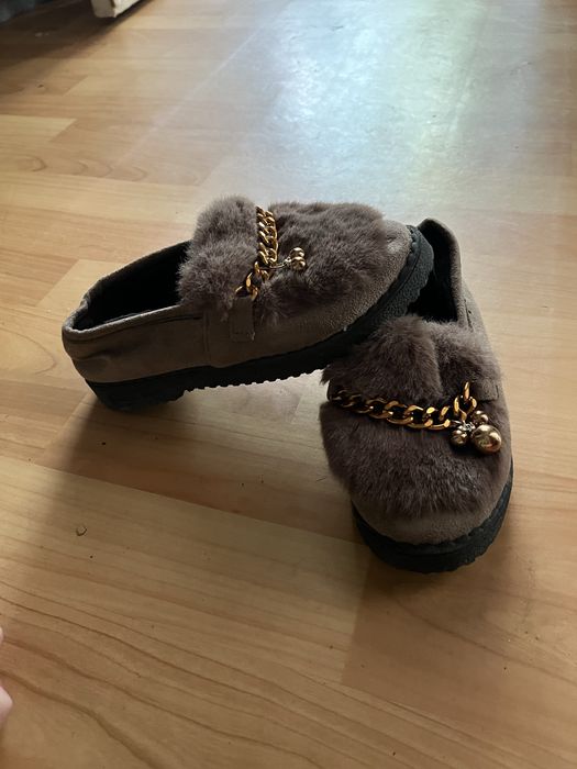 Продам женские башмаки