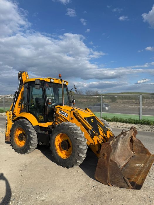 Buldoexcavator JCB 4CX  An 2008