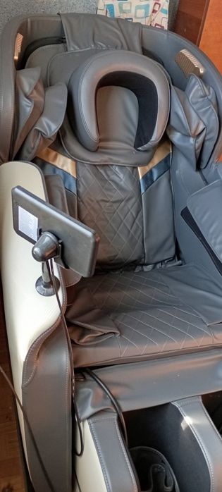 Массажное кресло