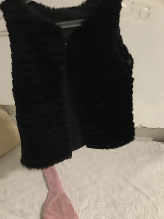 Елек за момиче във перфекно състояние