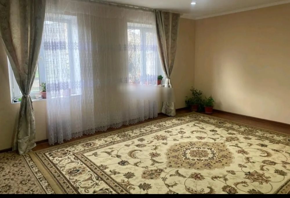 Продаётся 5 комнатный дом на Баме