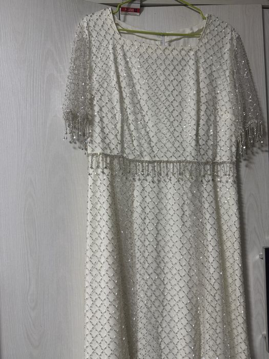 Платье очень красивая