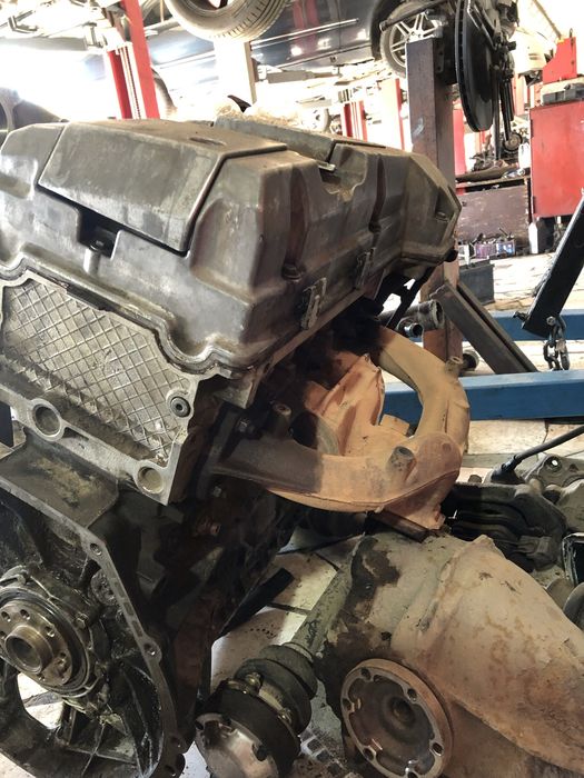 Двигатель М111 2.2