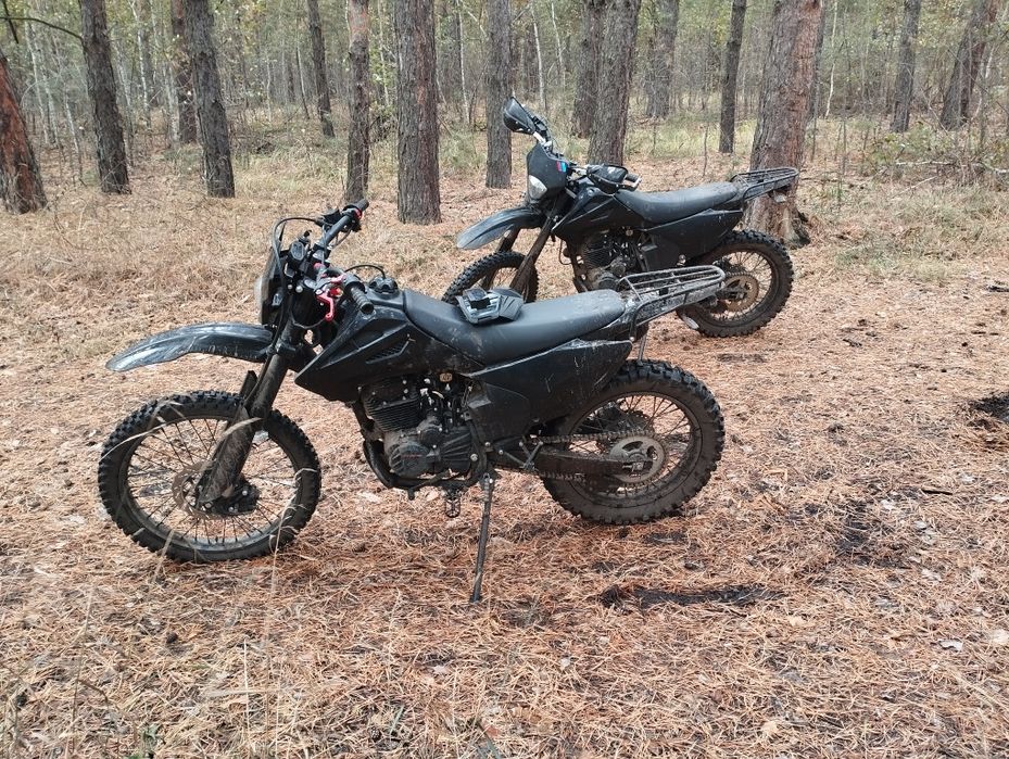 Продам эндуро 300кубиков