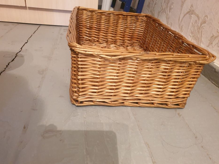 Продаю корзину для кошки или собаки