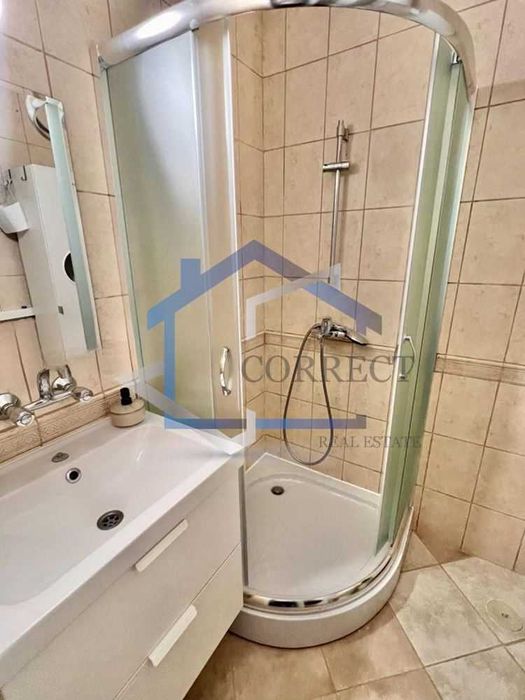 Дава се под наем Двустаен апартамент в Варна, Галата - 56 кв.м за 357 € - Снимка #3