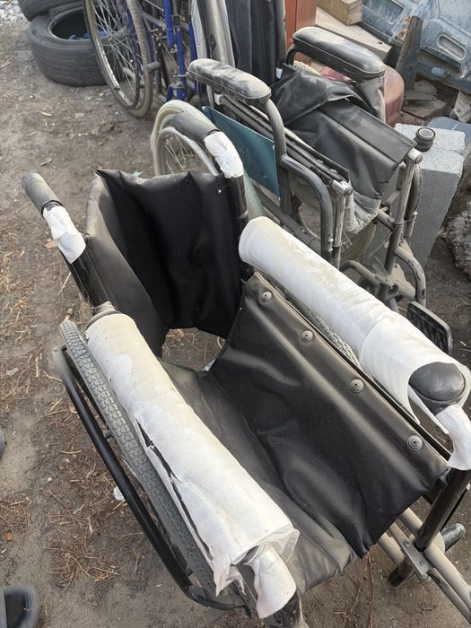 Продам инвалидные коляски