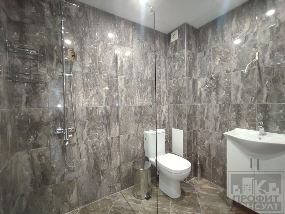 Продава се Двустаен апартамент в Велико Търново, Център - 59 кв.м за 1254 €/кв.м - Снимка #9