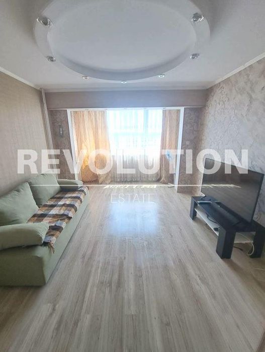 Дава се под наем Тристаен апартамент в Варна, Младост 1 - 95 кв.м за 650 € - Снимка #3