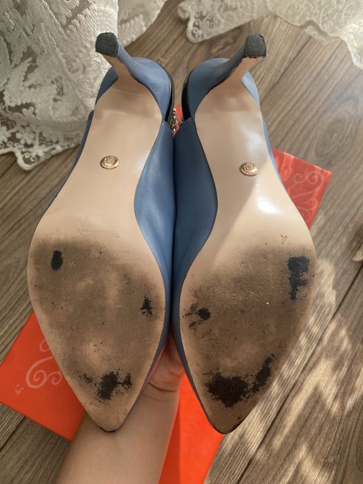 Бесплатно даром туфли 36 р