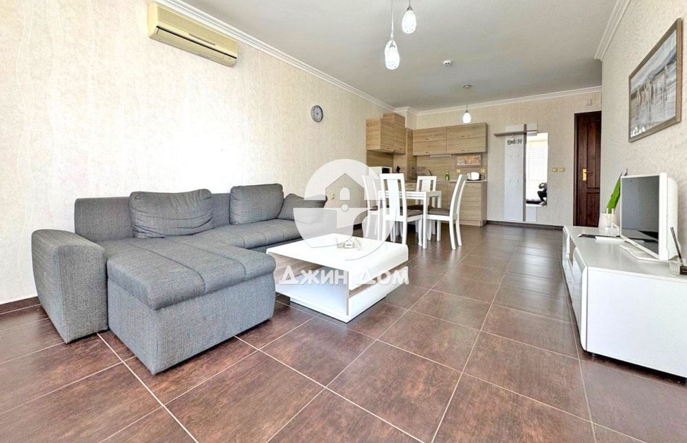 Продава се Двустаен апартамент в Свети Влас - 61 кв.м за 2214 €/кв.м - Снимка #3