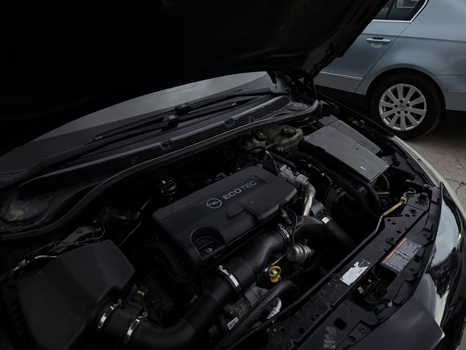 Opel Astra J 2010