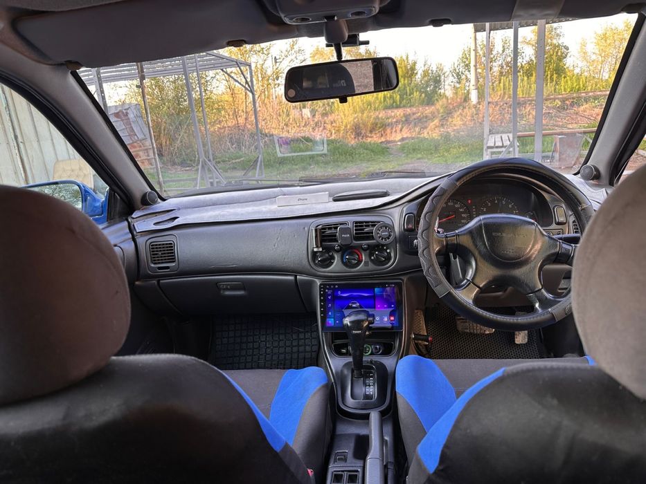 Subaru Impreza 1994 года