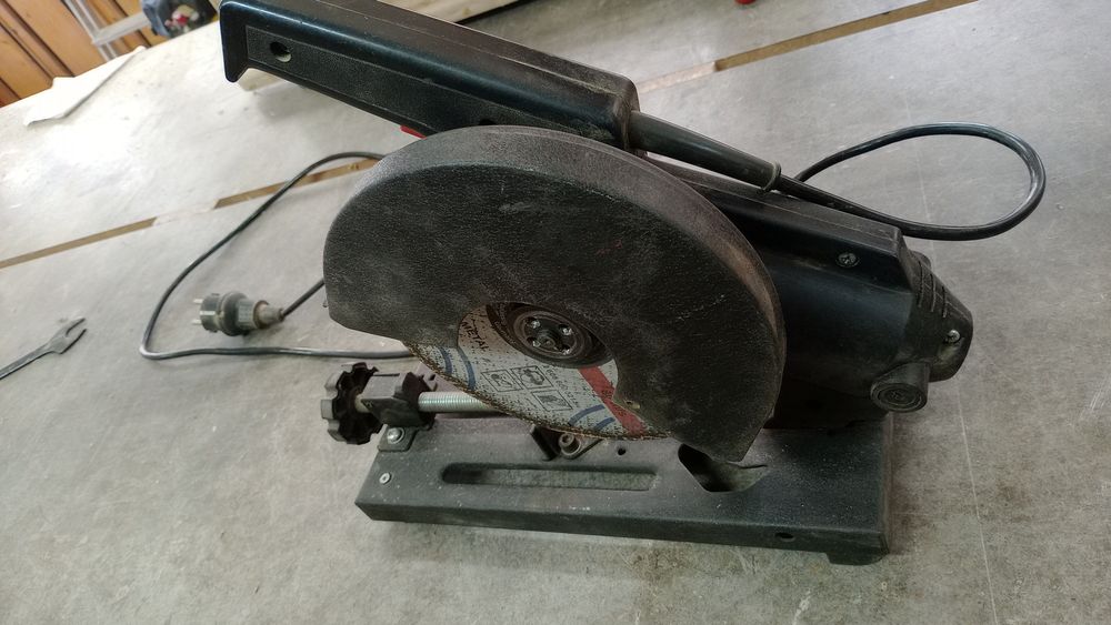 отрезна машина за метал