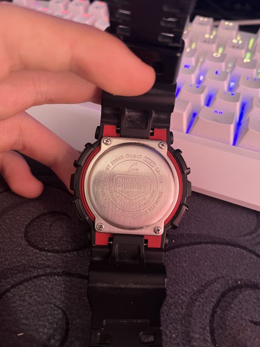 G-Shock GA-100 Casio
