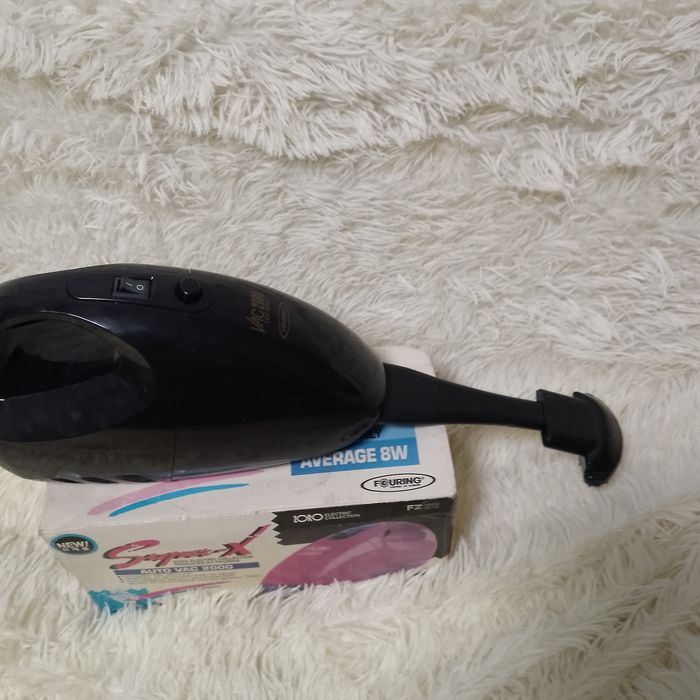 Авто пылесос. 2500.