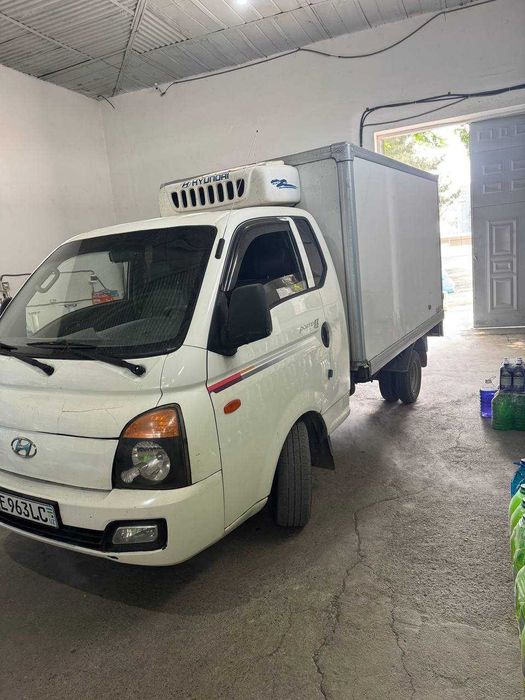 Sotiladi: Hyundai Porter 2 (2012 yil)