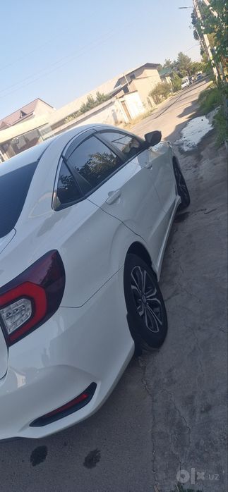 Автомобиль Honda crider
