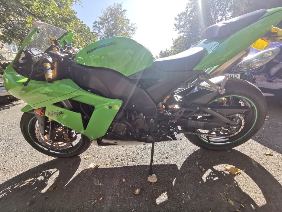 Kawasaki NINJA ZX10R 2004