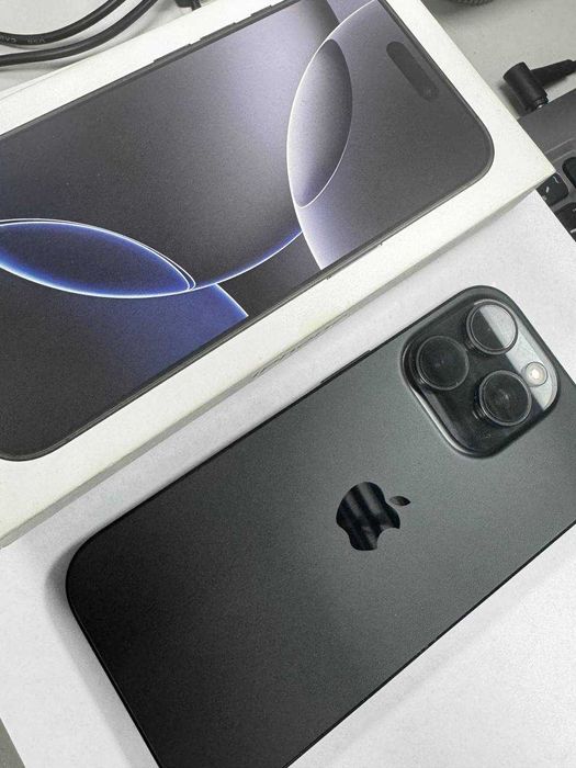 Марка iPhone: Apple iPhone 16 Pro ЛОТ 998757