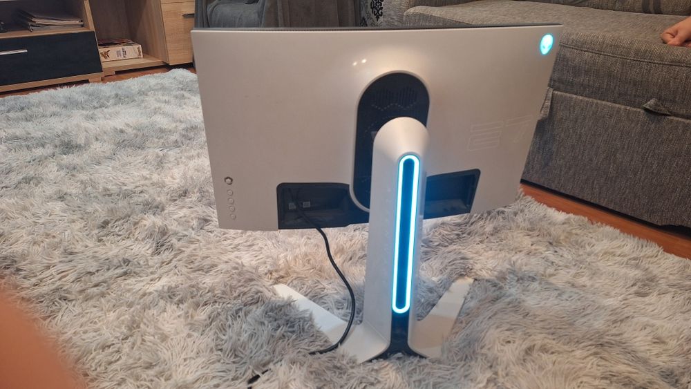 Monitor Alienware AW2720HFA 27" 240Hz – display spart, funcțional