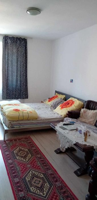 De închiriat apartament