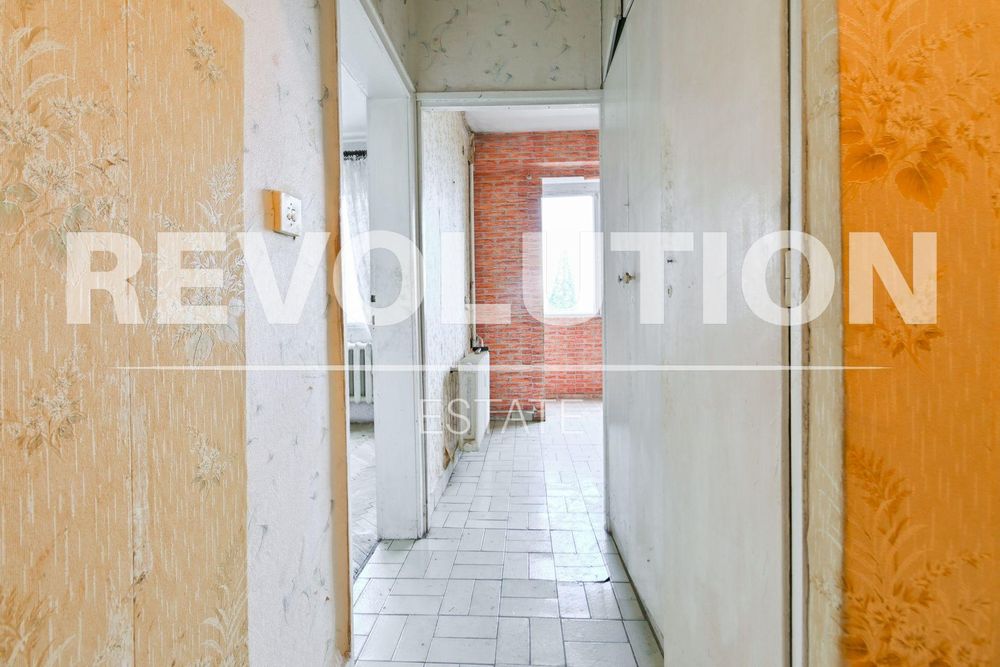 Продава се Двустаен апартамент в София, Борово - 60 кв.м за 1530 €/кв.м - Снимка #8