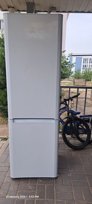 Холодильник Indesit BIA 18 NF